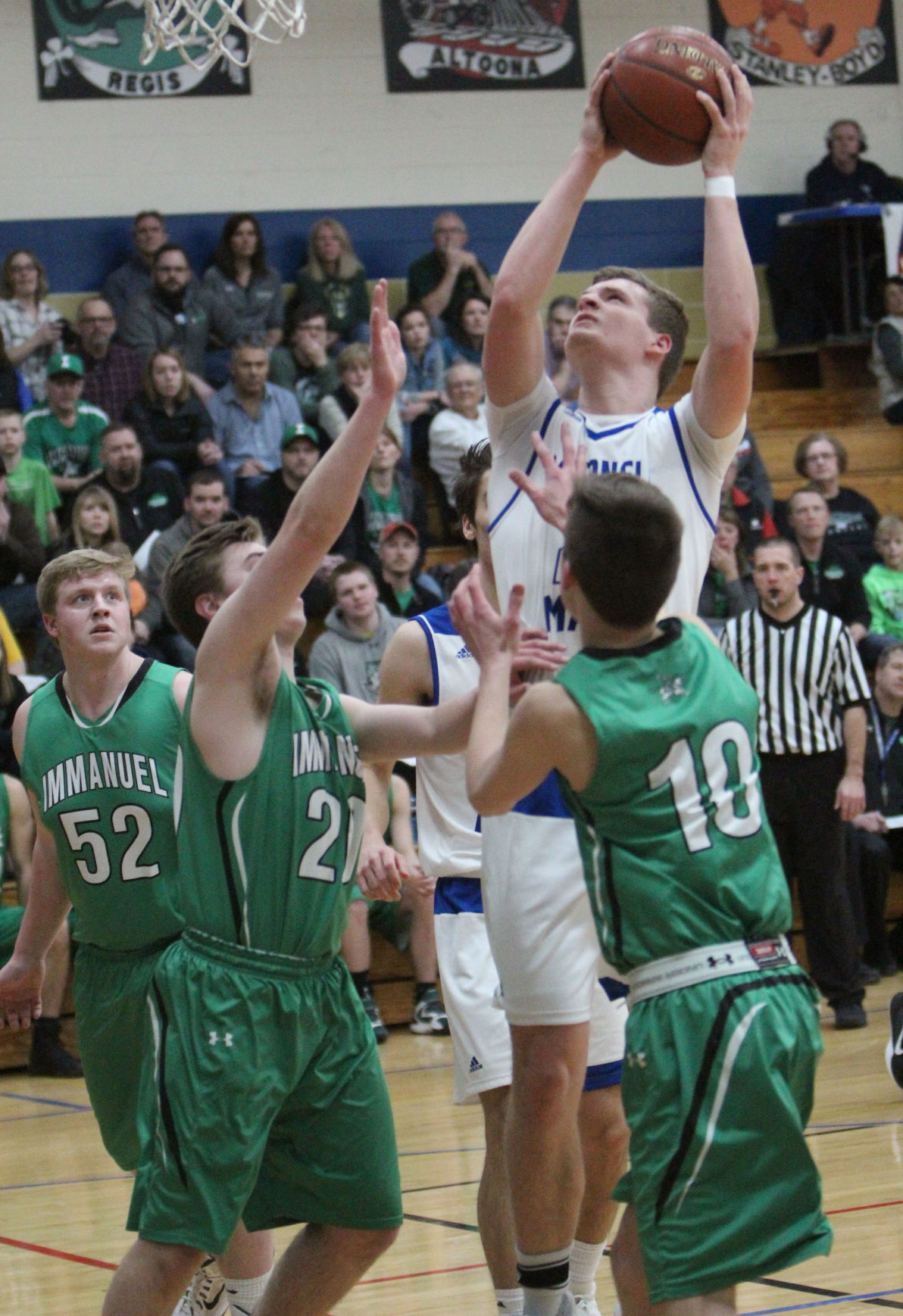 Eau Claire Immanuel at McDonell boys basketball 3-2-18